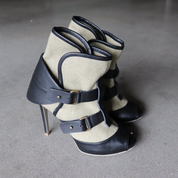 Stella McCartney Gray Ladsun Canvas Ankle Boots 7 - Picture 3 of 8
